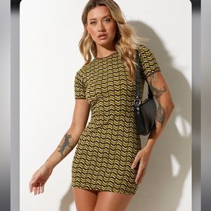 Motel Rocks Lilith Green Chevron Mjni Dress